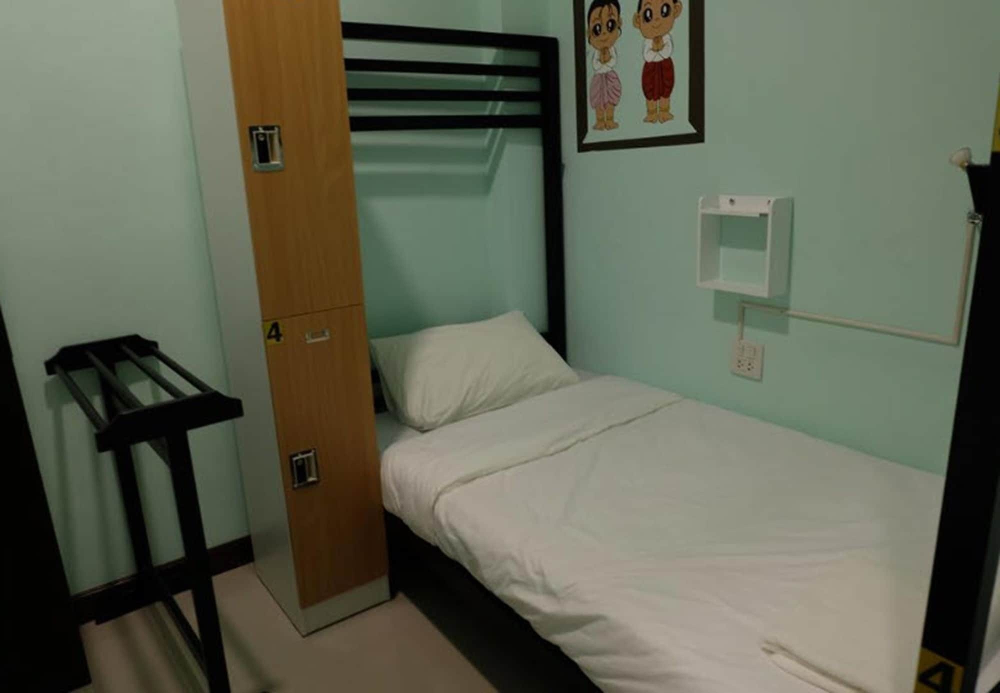 Mahannop Hostel Бангкок Экстерьер фото