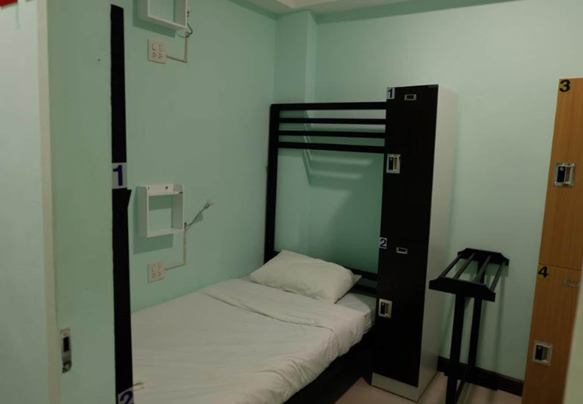 Mahannop Hostel Бангкок Экстерьер фото