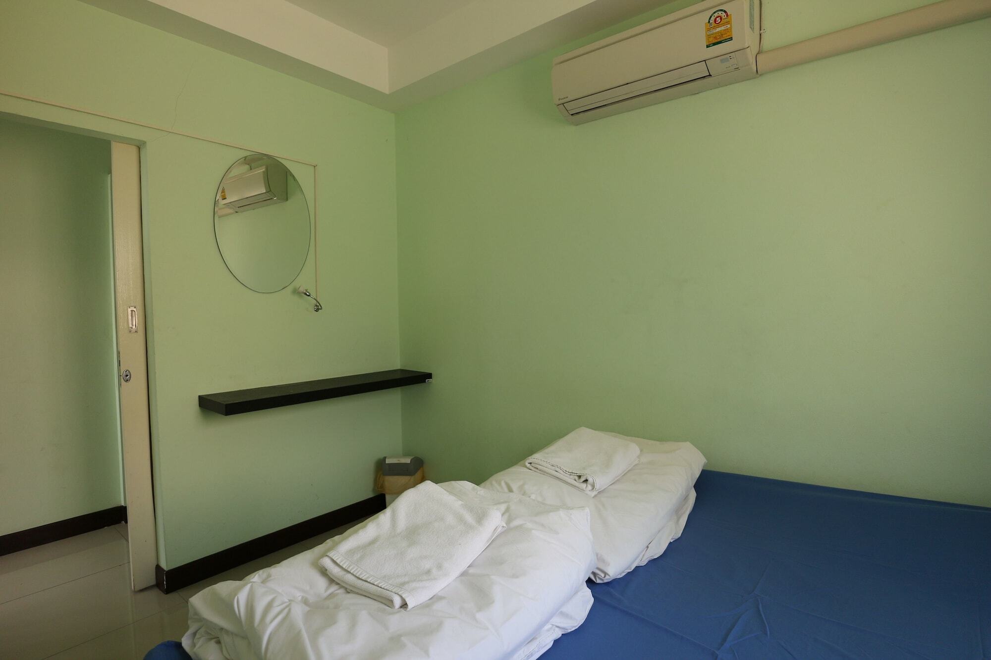 Mahannop Hostel Бангкок Экстерьер фото